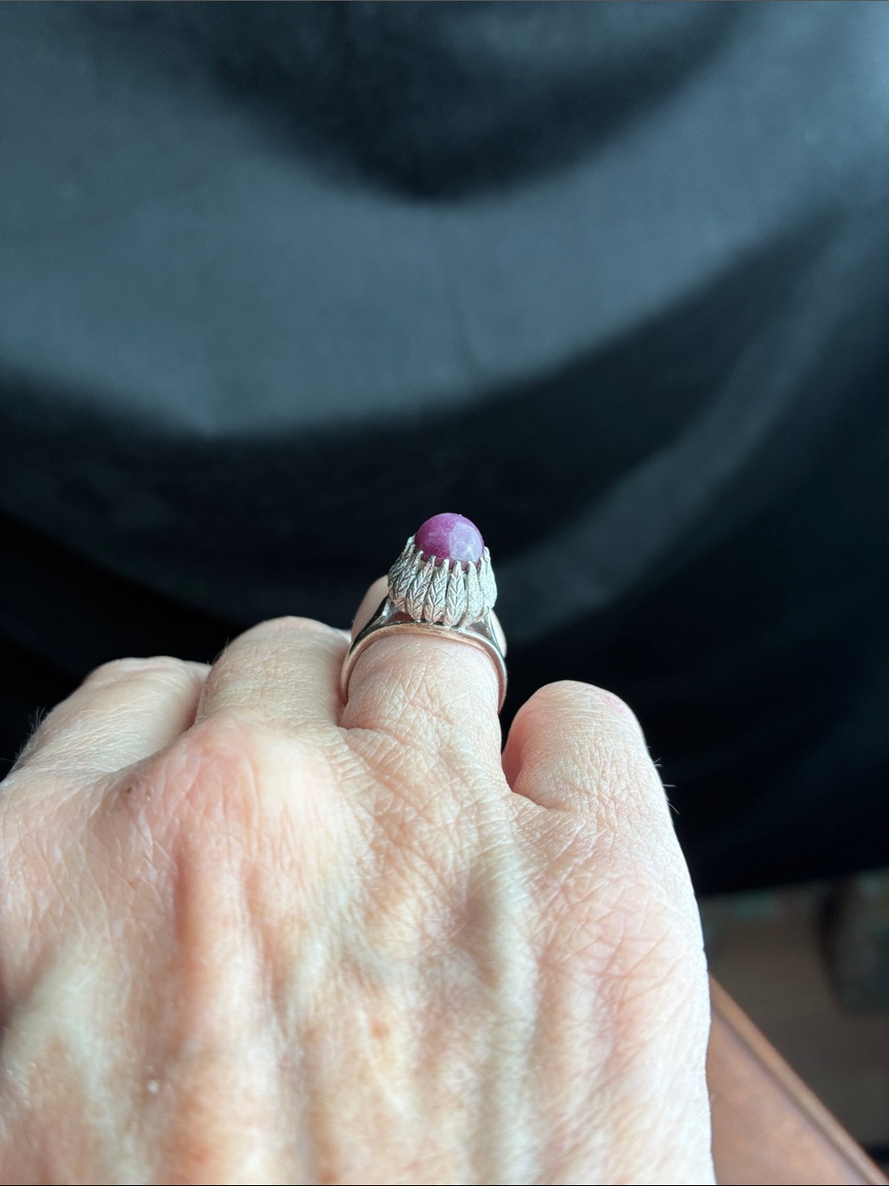 18 carat, white gold star sapphire ring